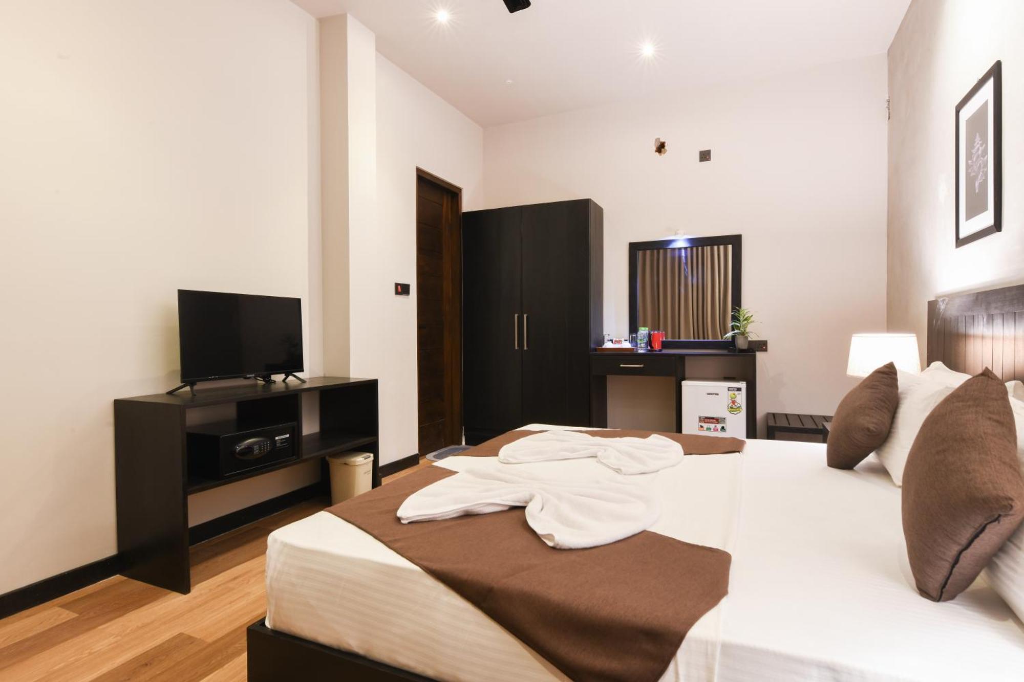 Hiriketiya Beach Resort Диквелла Экстерьер фото